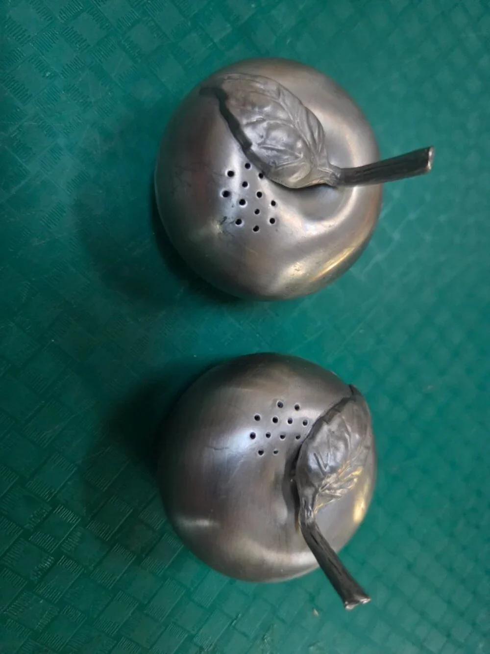 vintage kirk pewter salt and pepper apples shakers